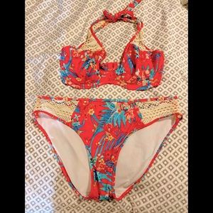 *CLEARANCE* Freya Bikini Set
